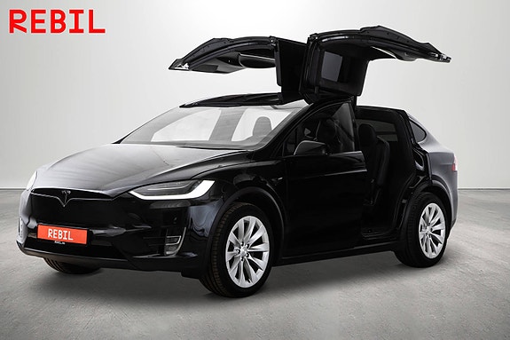 Tesla Model X 8 of 30