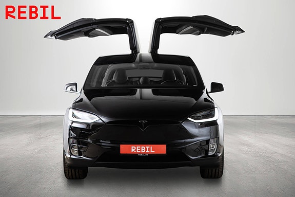 Tesla Model X 9 of 30