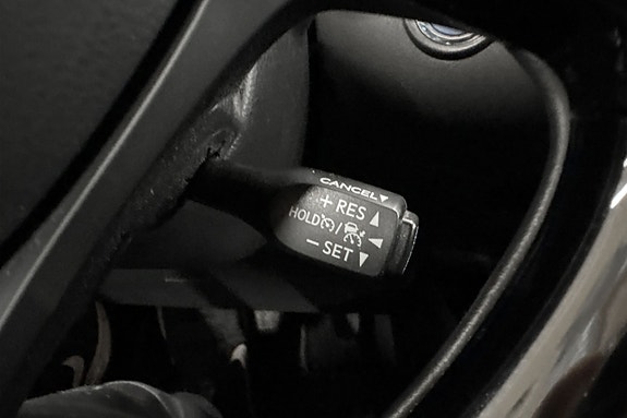 Toyota C-HR 25 of 30