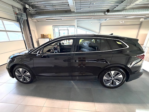 Skoda Enyaq 3 of 17