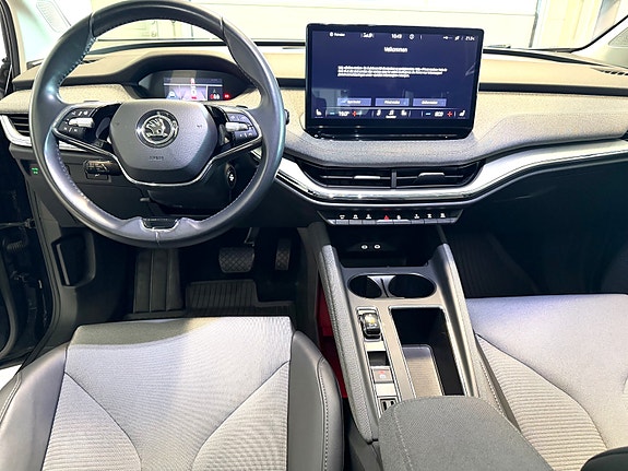 Skoda Enyaq 13 of 17