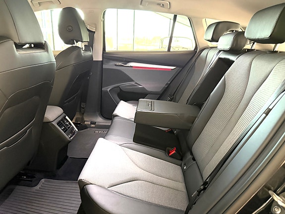 Skoda Enyaq 16 of 17