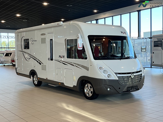 Pilote Explorateour G741 XLC - 3,0l / 177hk man | SOLCELLE | QUEENBED | UTEN SENKESENG