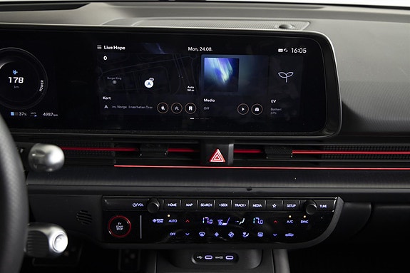 Hyundai Ioniq 6 16 of 27