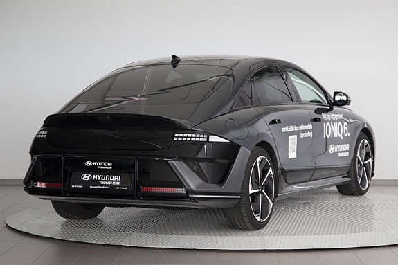 Hyundai Ioniq 6 5 of 27