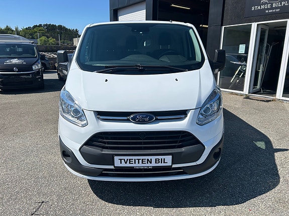 Ford Transit 8 of 23