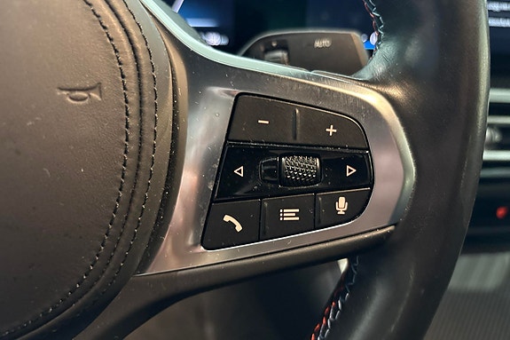 BMW i4 24 of 30