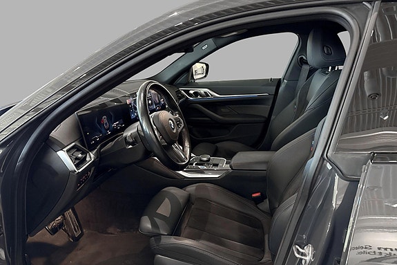 BMW i4 11 of 30