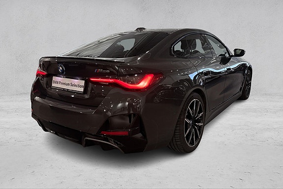 BMW i4 5 of 30
