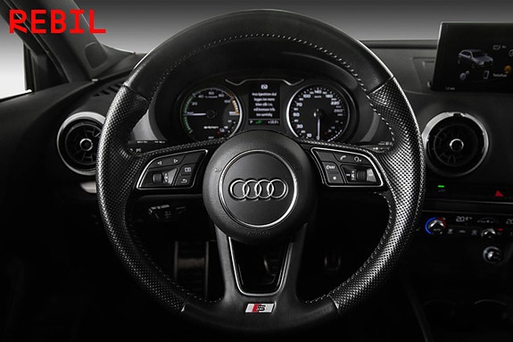 Audi A3 12 of 23