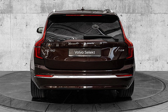 Volvo XC90 8 of 30