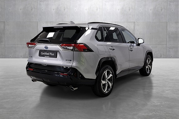 Toyota RAV4 Plug-in Hybrid 5 of 28
