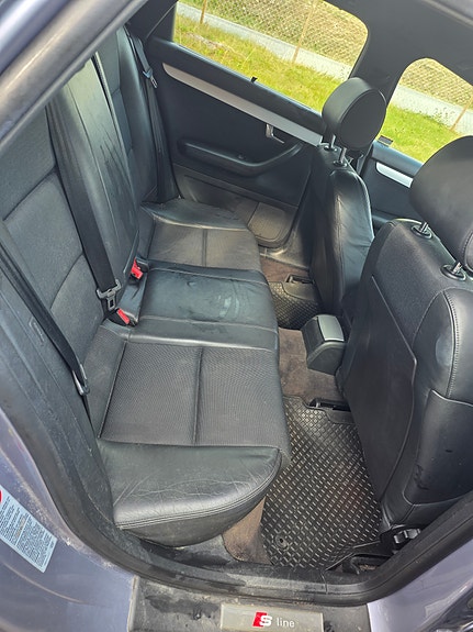 Audi A4 11 of 15