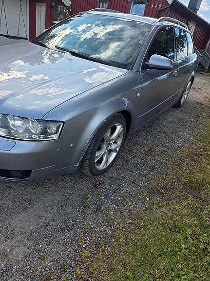 Audi A4 2 of 15