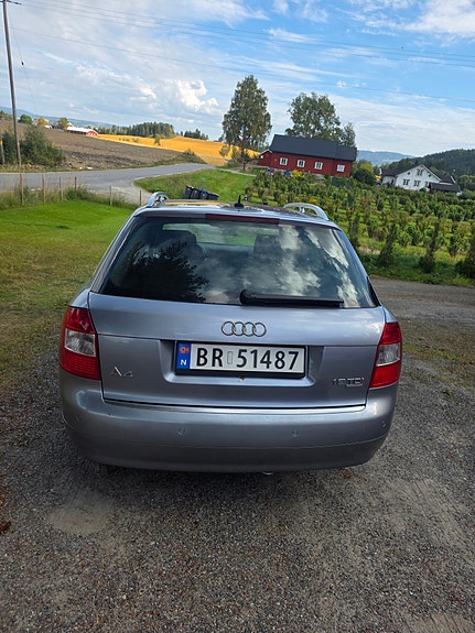 Audi A4 6 of 15
