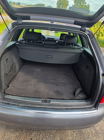 Audi A4 12 of 15