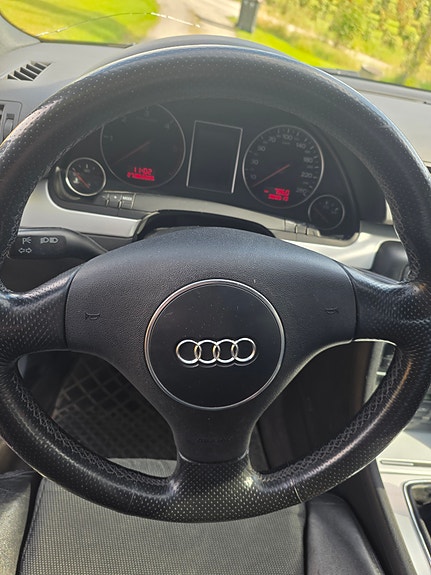 Audi A4 14 of 15