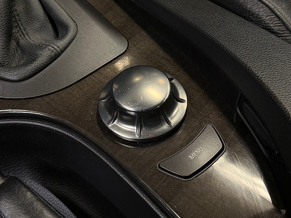 BMW 520i 28 of 30