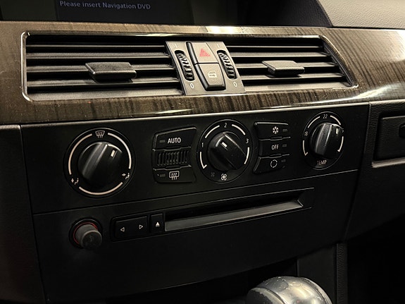 BMW 520i 30 of 30