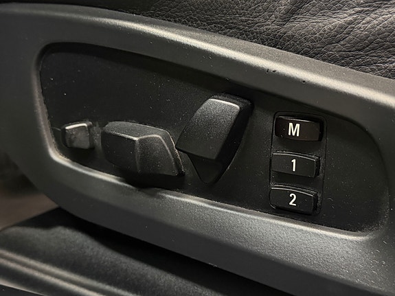 BMW 520i 21 of 30