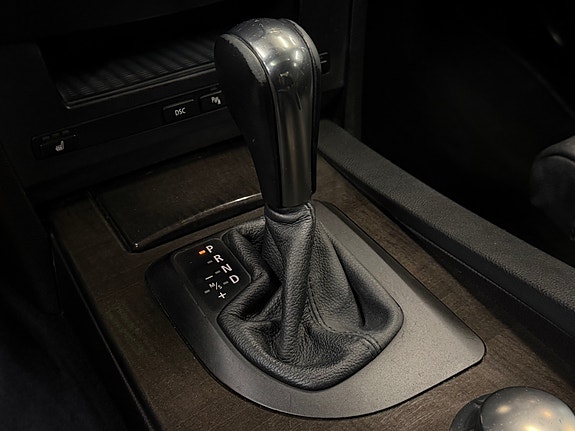 BMW 520i 29 of 30