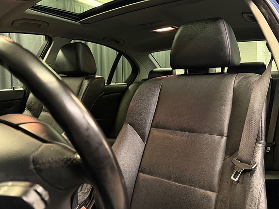 BMW 520i 23 of 30