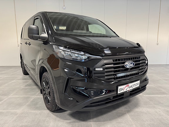 Ford Transit Custom 320L 5 of 30