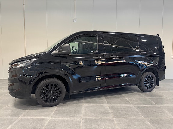 Ford Transit Custom 320L 10 of 30