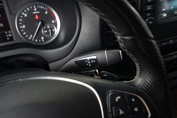 Mercedes-Benz Vito 17 of 24