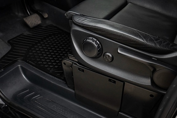 Mercedes-Benz Vito 11 of 24