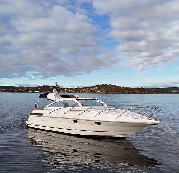 2008 Marex 350 Cabriolet Cruiser - Volvo Penta D6-370 2 of 27