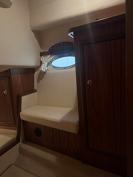 2008 Marex 350 Cabriolet Cruiser - Volvo Penta D6-370 18 of 27