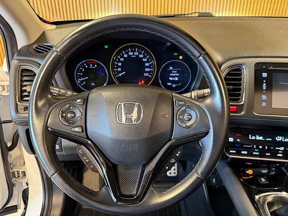 Honda HR-V 14 of 27
