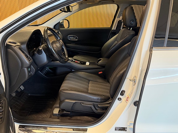 Honda HR-V 12 of 27