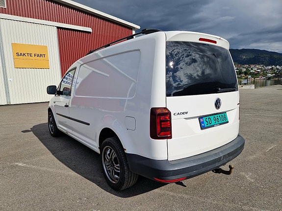 Volkswagen Caddy Maxi 4 of 13