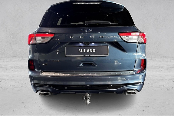 Ford Kuga 27 of 29