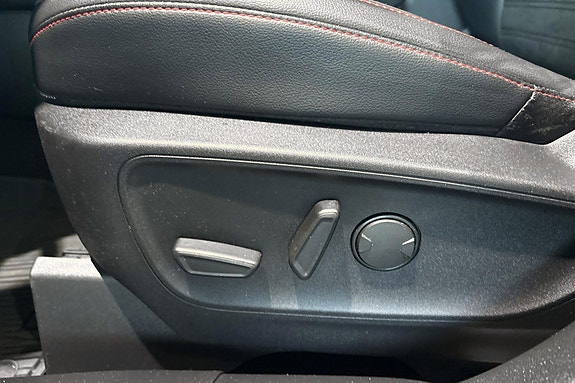 Ford Kuga 22 of 29