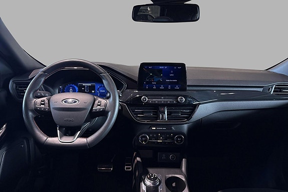 Ford Kuga 9 of 29