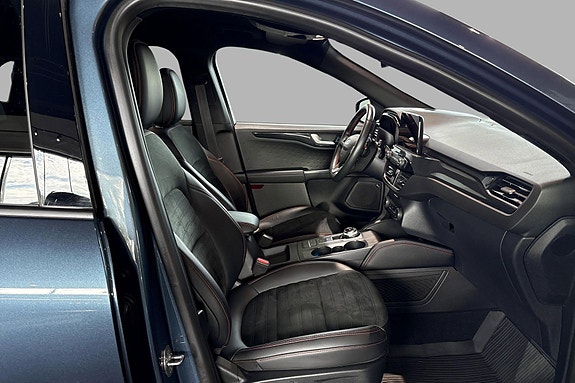 Ford Kuga 14 of 29