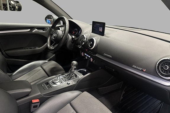 Audi A3 12 of 27