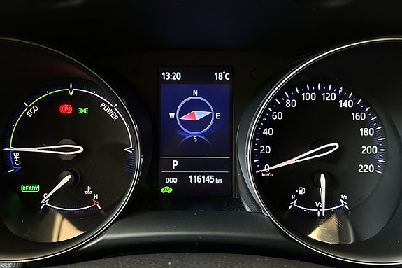 Toyota C-HR 12 of 27