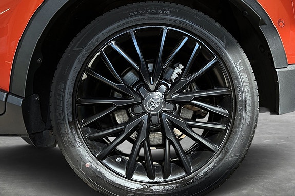 Toyota C-HR 18 of 27