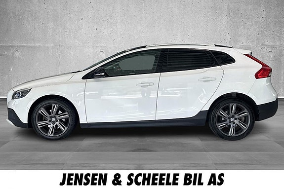 Volvo V40 Cross Country 6 of 23