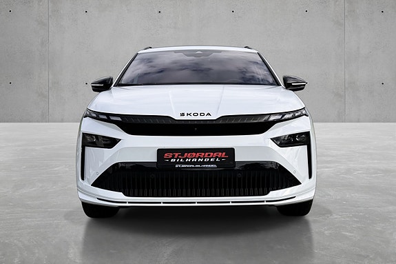 Skoda Enyaq 9 of 23