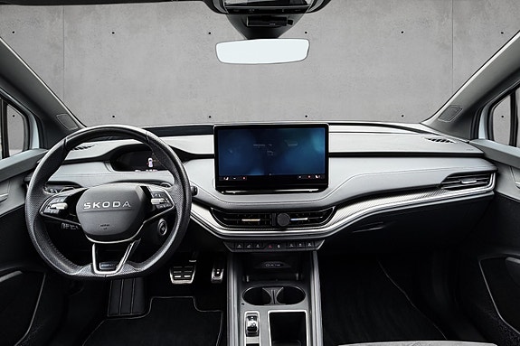 Skoda Enyaq 15 of 23