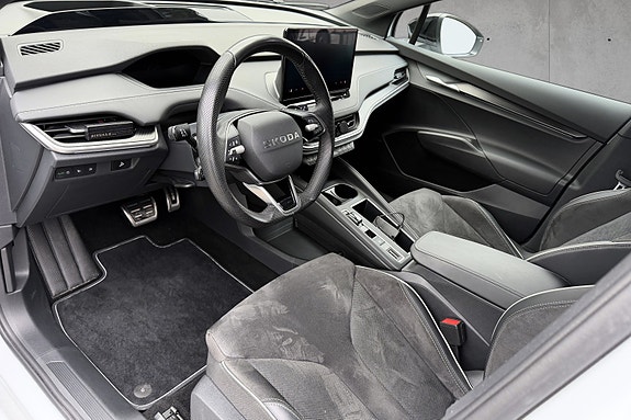 Skoda Enyaq 11 of 23