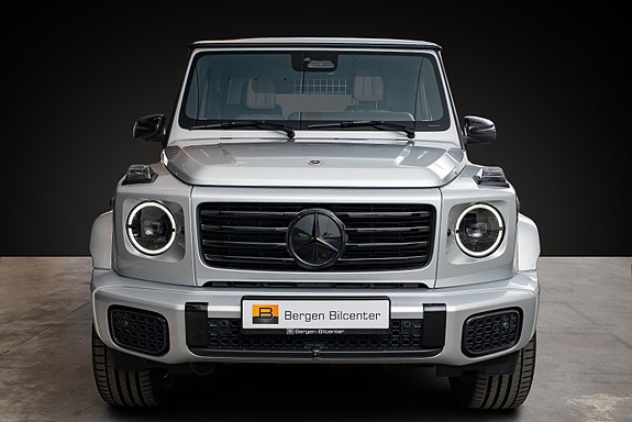 Mercedes-Benz G450 d 2 of 25