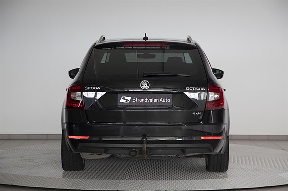 Skoda Octavia 6 of 30