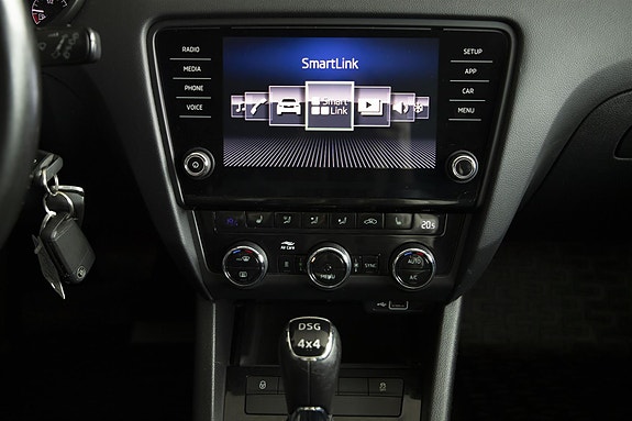 Skoda Octavia 18 of 30