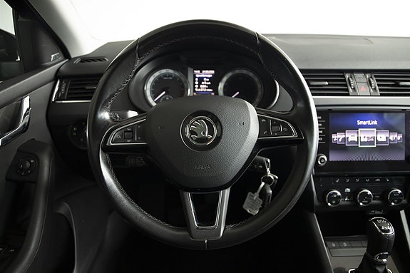 Skoda Octavia 12 of 30
